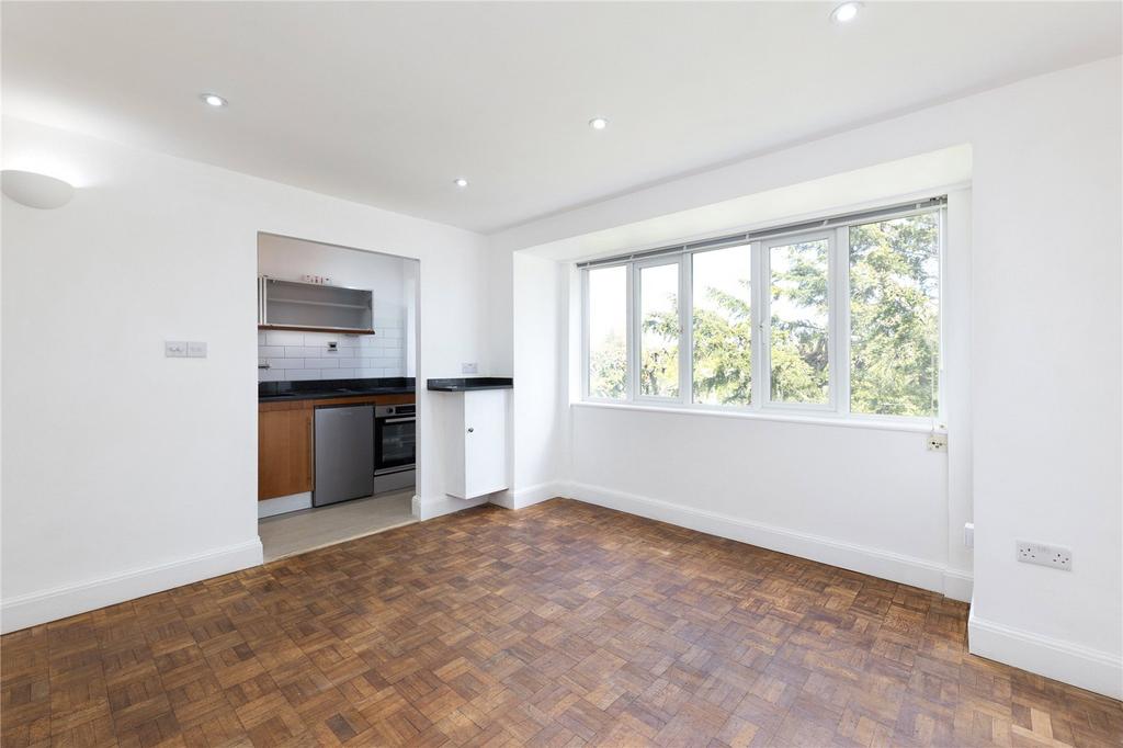 Kitchen/Reception