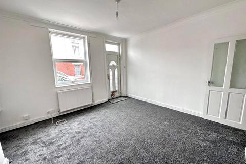 49 Grays Road, Carlton, Barnsley, S71 3JW