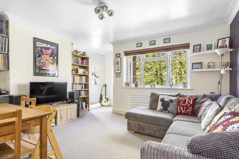 2 bedroom flat for sale, Withdean Court, Brighton, BN1