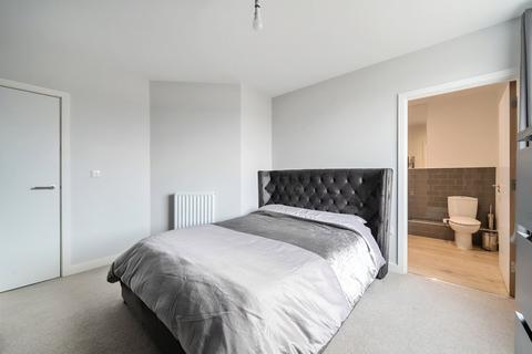 2 bedroom apartment for sale, Hops House, 7 Old Brewery Way, London