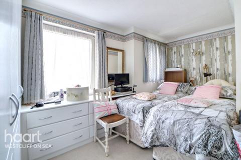 1 bedroom flat for sale, Holland Road, Westcliff-On-Sea