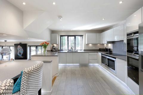 undefined, Lower Cookham Road, Maidenhead, Berkshire, SL6