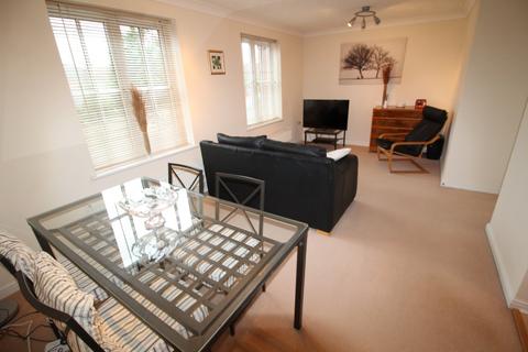 2 bedroom flat to rent, Rumbush Lane, Shirley, Solihull, B90