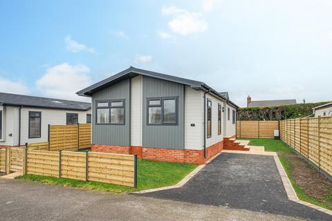 2 bedroom park home for sale, Castle Hill Road, Totternhoe, Dunstable
