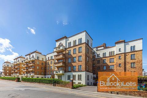 2 bedroom flat for sale, San Remo Towers, Sea Road, Bournemouth