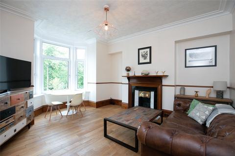 2 bedroom flat to rent, Great Western Road, Top Floor, Aberdeen, AB10