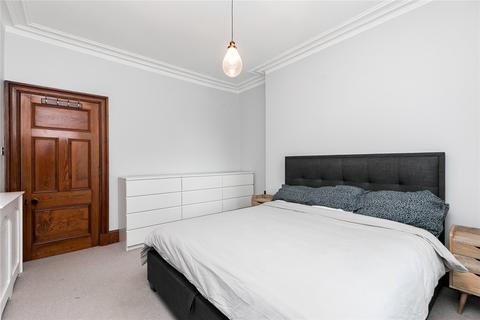 2 bedroom flat to rent, Great Western Road, Top Floor, Aberdeen, AB10