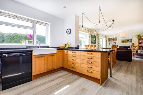 29 Greenfields, Liss, GU33 7EH
