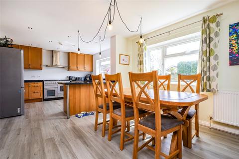 29 Greenfields, Liss, GU33 7EH