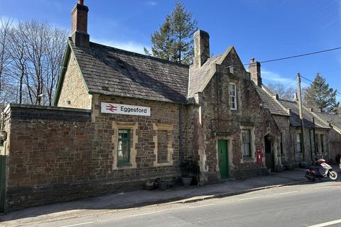 undefined, Eggesford