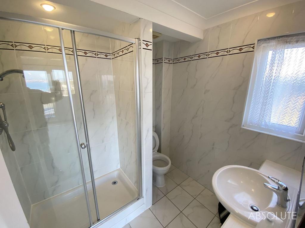En suite 1