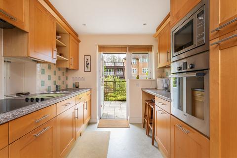 2 bedroom flat for sale, Wyke Mark, Winchester, SO22