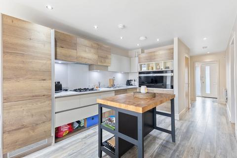 4 bedroom detached house for sale, Conqueror Way, Pontefract WF8