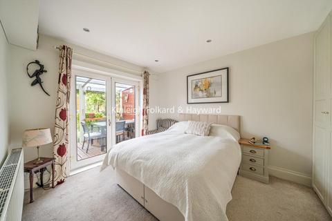 58 Alexandra Road, London, N10 2RT