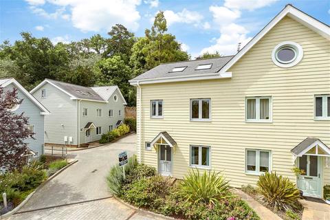 4 bedroom semi-detached house for sale, Somerset Gardens, Meadvale, Surrey