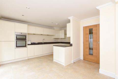 4 bedroom semi-detached house for sale, Somerset Gardens, Meadvale, Surrey