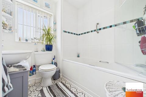 24 Charter Place, Oldbury, B68 0PD