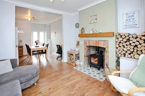 20 Bryngelli Terrace, Abertridwr, Caerphilly, CF83 4FF