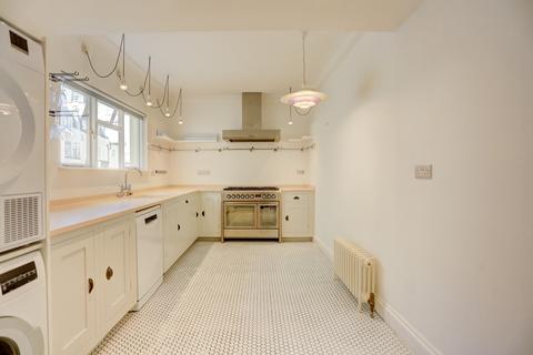 3 bedroom flat for sale, Lansdowne Place, Hove, East Sussex, BN3