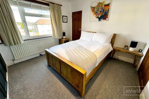 41 Alder Road, Southampton, SO16 5EG