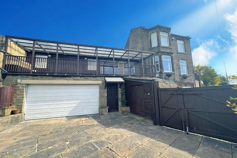 3 bedroom detached house for sale, Plane Tree Nest Lane, Halifax HX2