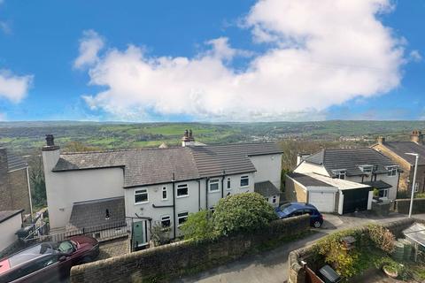 3 bedroom detached house for sale, Plane Tree Nest Lane, Halifax HX2