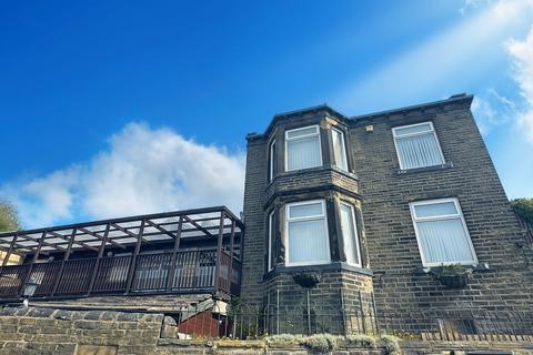 3 bedroom detached house for sale, Plane Tree Nest Lane, Halifax HX2