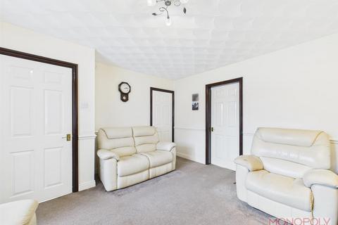 3 bedroom semi-detached house for sale, Farriers Walk, Gresford, Wrexham