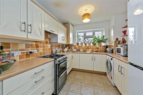 3 bedroom apartment for sale, Magnolia Court, West Hall Road, Kew, Surrey, TW9