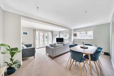 4 bedroom detached house for sale, Birch Way, Warlingham CR6