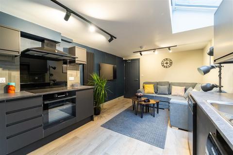 6 bedroom house to rent, Hubert Road, Birmingham B29
