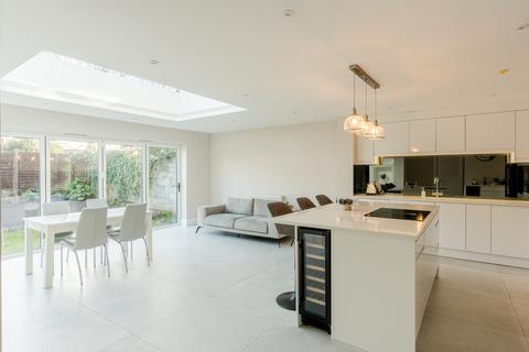 4 bedroom semi-detached house for sale, Bristol BS16