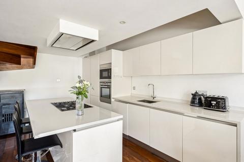 2 bedroom apartment for sale, Wimbledon Park Side, Wimbledon, SW19 5LR