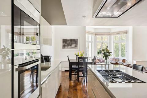 2 bedroom apartment for sale, Wimbledon Park Side, Wimbledon, SW19 5LR