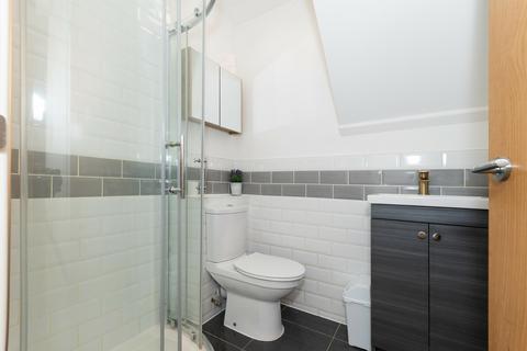 undefined, GROUND FLOOR FLAT Holdenhurst Rd SHELBOURNE CLOSE