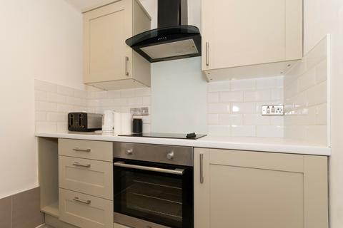 undefined, GROUND FLOOR FLAT Holdenhurst Rd SHELBOURNE CLOSE