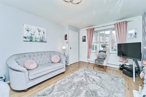 3 bedroom semi-detached house for sale, Leveson Drive, Tipton DY4