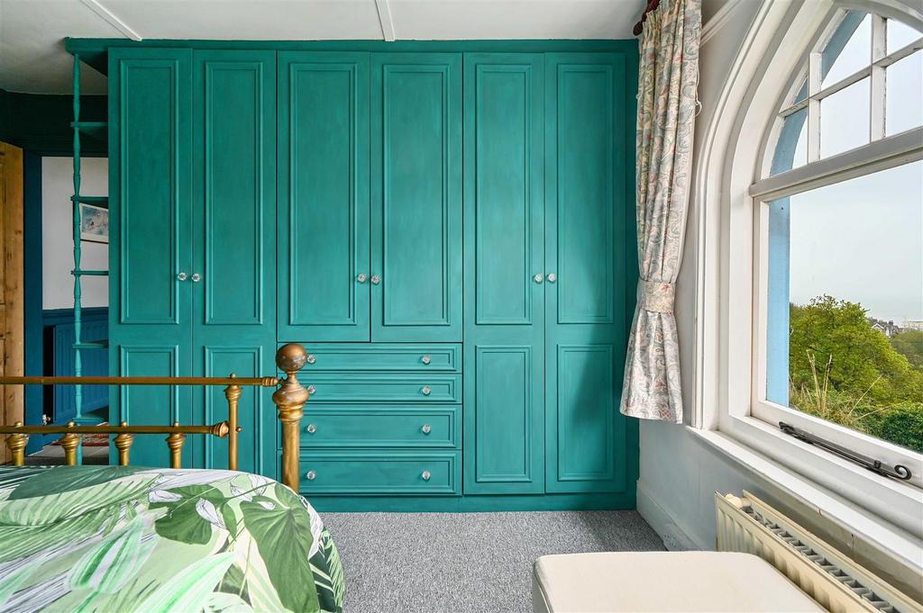 5 ST MARYS TERRACE - TN343 LS (40).jpg