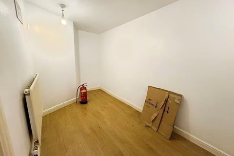 1 bedroom flat to rent, York Place, Newport, NP20