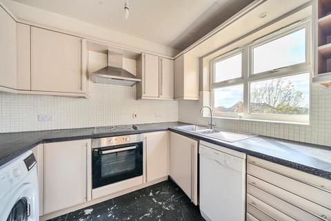 2 bedroom flat for sale, Brook Square, Shooters Hill, London, SE18