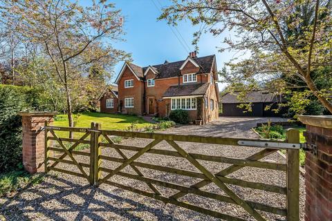 4 bedroom farm house for sale, Wanborough, Guildford, Surrey, GU3 2JR