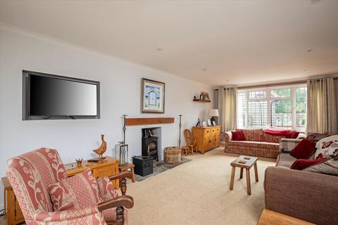 6 bedroom farm house for sale, Milford Road, Elstead, Godalming, Surrey, GU8 6LA