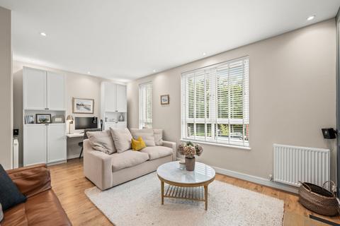44 Barnes Way, Cheadle, SK8 2GH