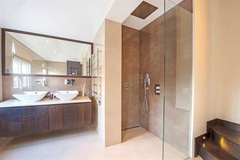 2 bedroom flat to rent, Sussex Gardens, London W2