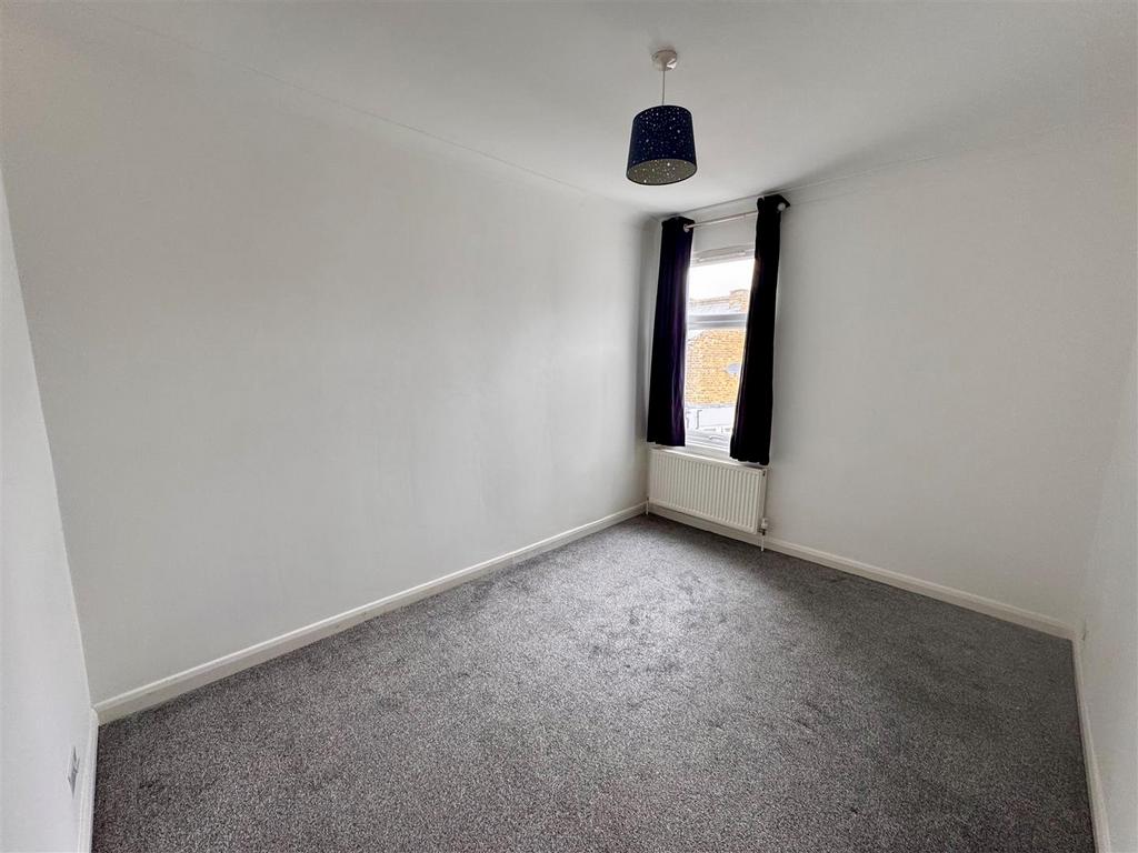 Bedroom.jpg