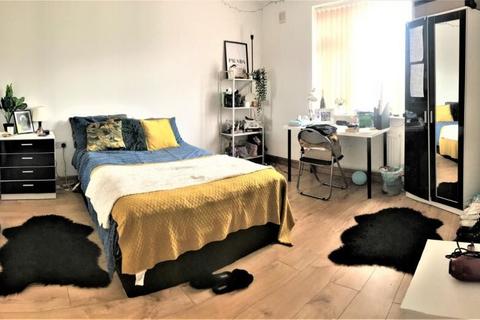 1 bedroom house to rent, Muller Road, Bristol BS7