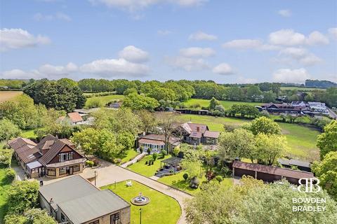 Stocks Farm Murthering Lane, Stapleford Abbotts, Romford, RM4 1JT