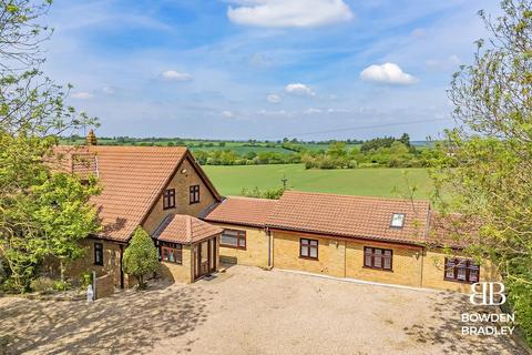Stocks Farm Murthering Lane, Stapleford Abbotts, Romford, RM4 1JT