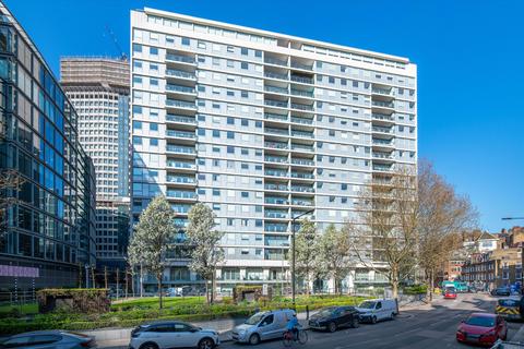Flat 404, 20 Palace Street, London, SW1E 5BA