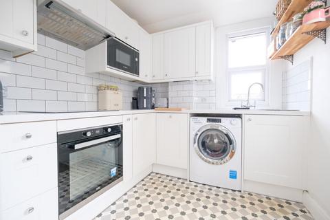 18 Perry Hall Road, Orpington, BR6 0HS